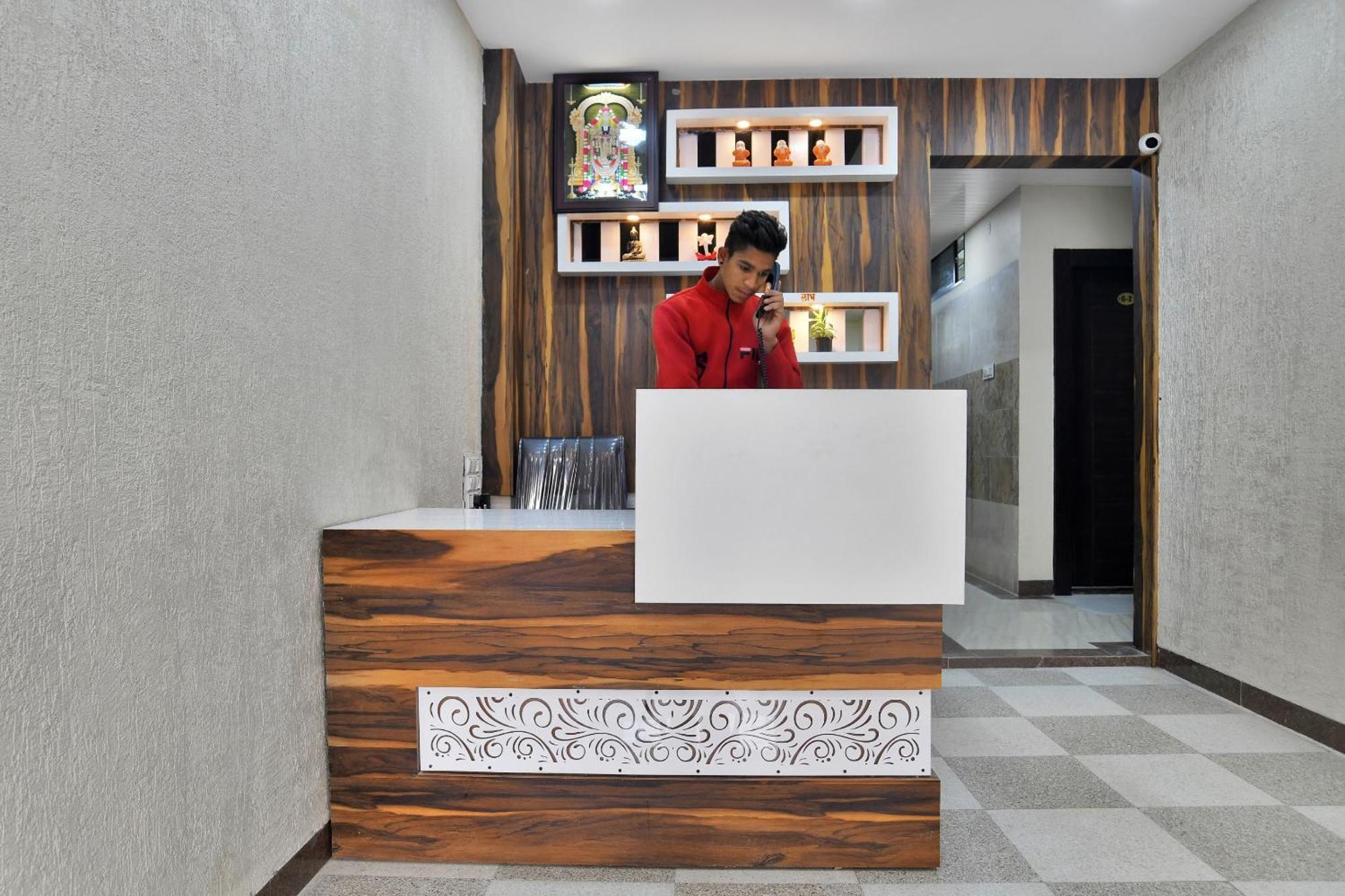Hotel O Zodiac Ιντόρ Εξωτερικό φωτογραφία