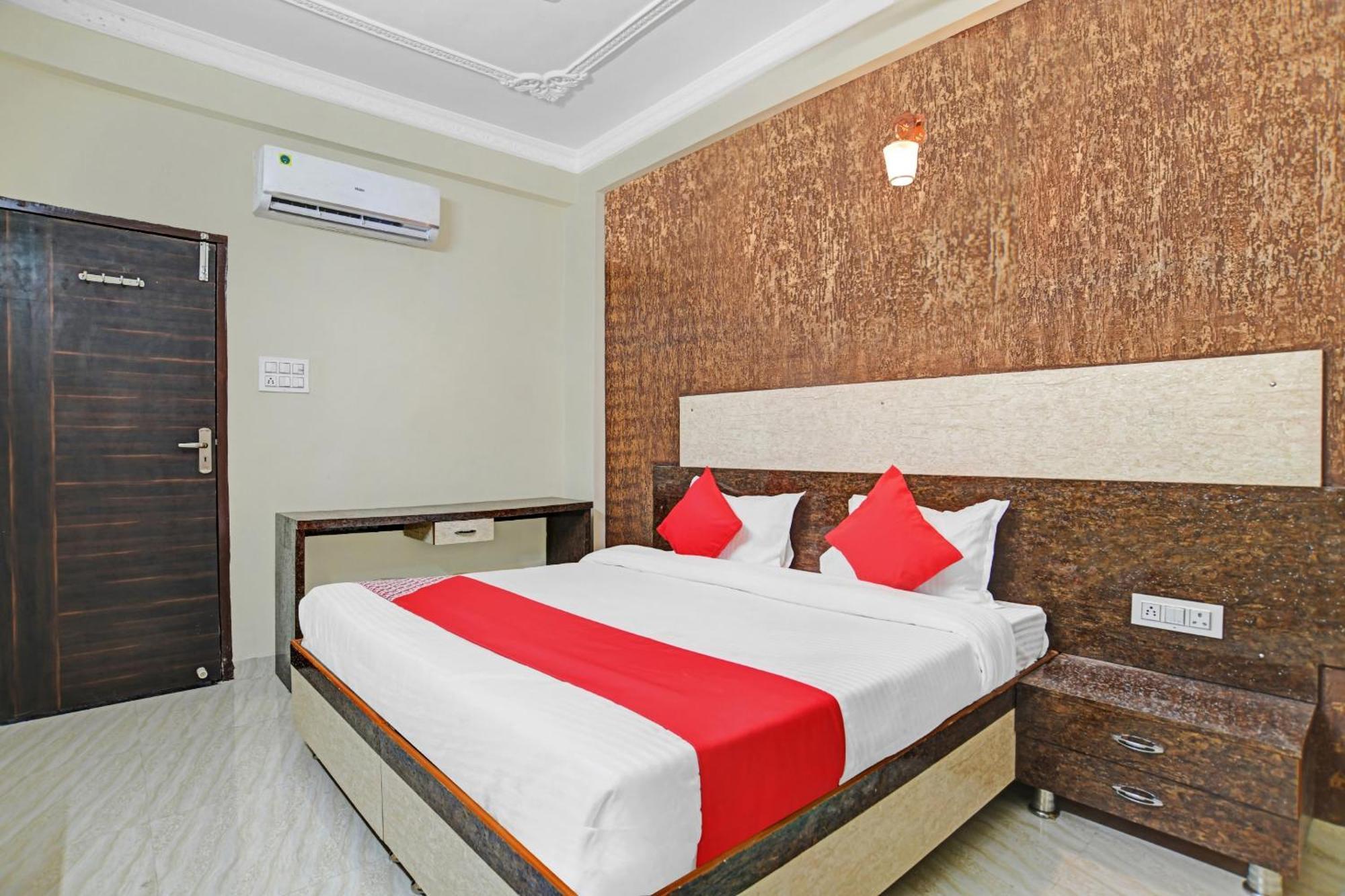 Hotel O Zodiac Ιντόρ Εξωτερικό φωτογραφία